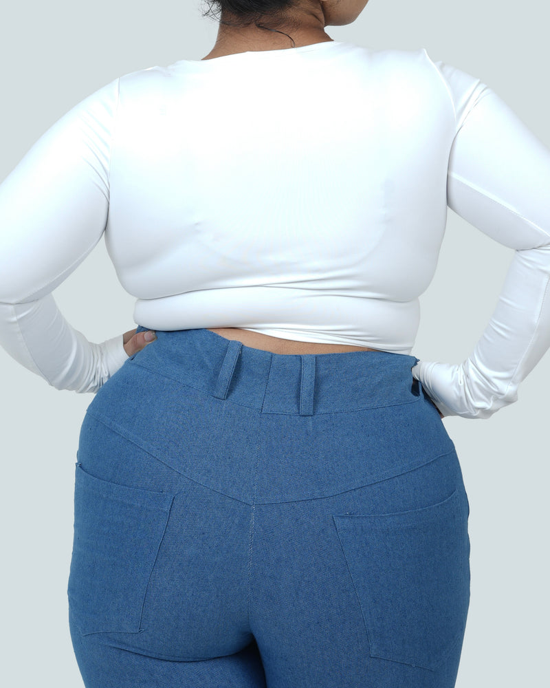 U-SHAPE LONG SLEEVE CROPPED TOP - WHITE