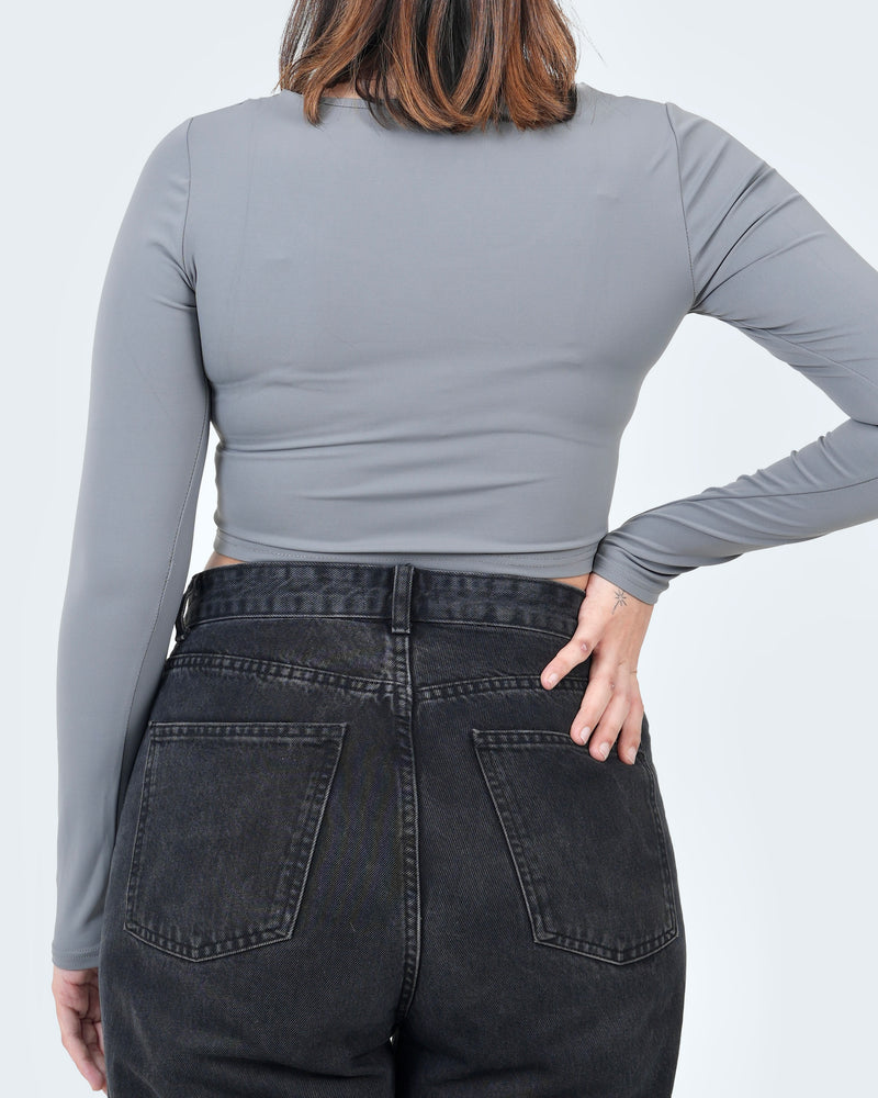 U-SHAPE LONG SLEEVE CROPPED TOP - GREY