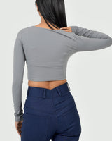 U-SHAPE LONG SLEEVE CROPPED TOP - GREY